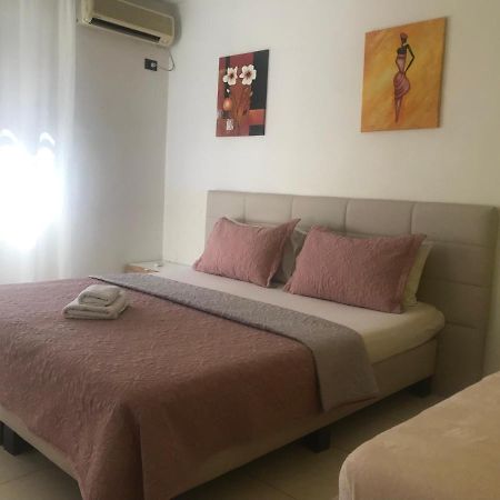 Orange Villa Hotel Tirana Kültér fotó