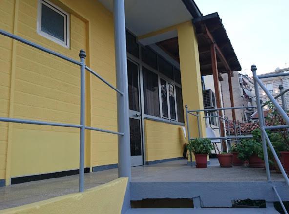 Orange Villa Hotel Tirana Kültér fotó